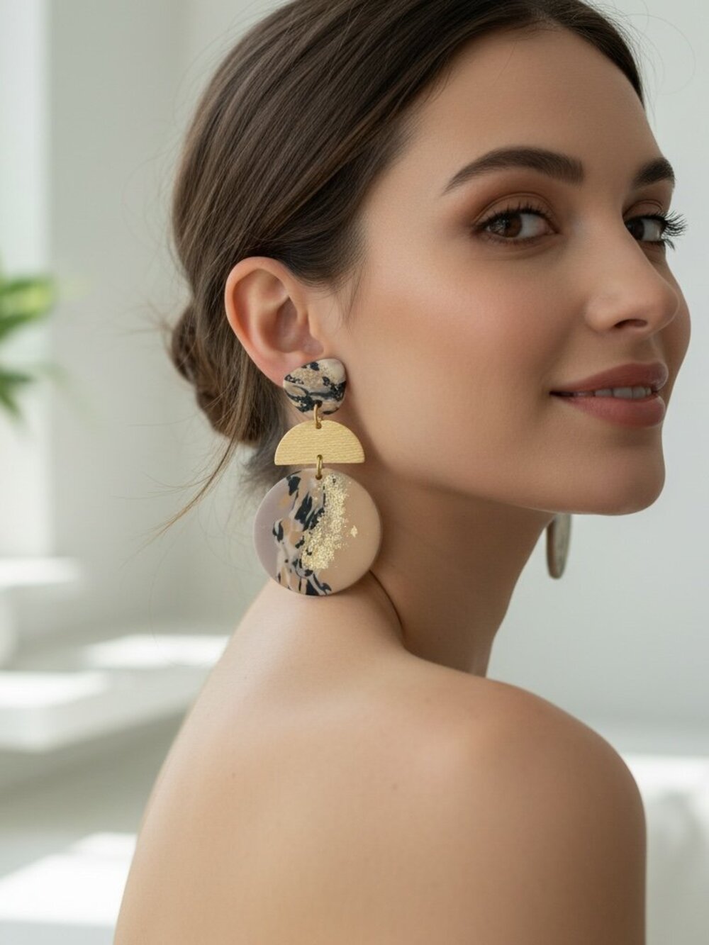 Abstract Polymer Clay Statement Dangle Earrings Gold Glitter Neutral NWOT - Picture 5 of 5